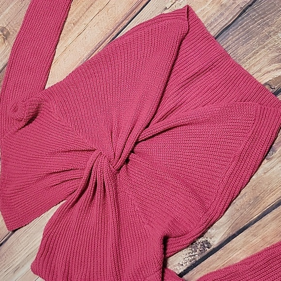 Open back sweater - Picture 4 of 4